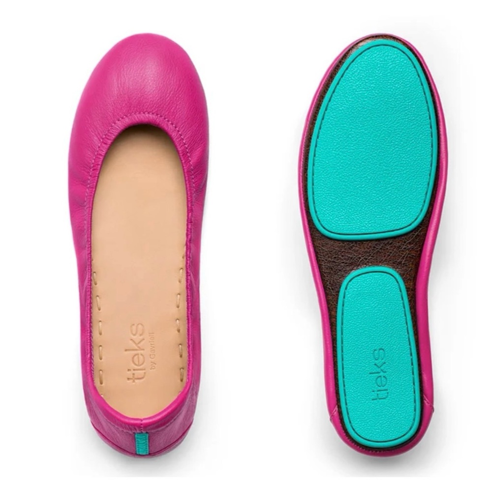Tieks Size 10 Fuschia (Hot Pink) Flats with Box in EUC